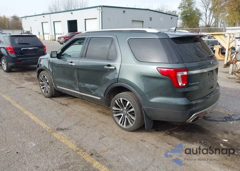 2016 Ford Explorer Platinum z USA, uszkodzony, nr VIN 1FM5K8HT6GGA69883